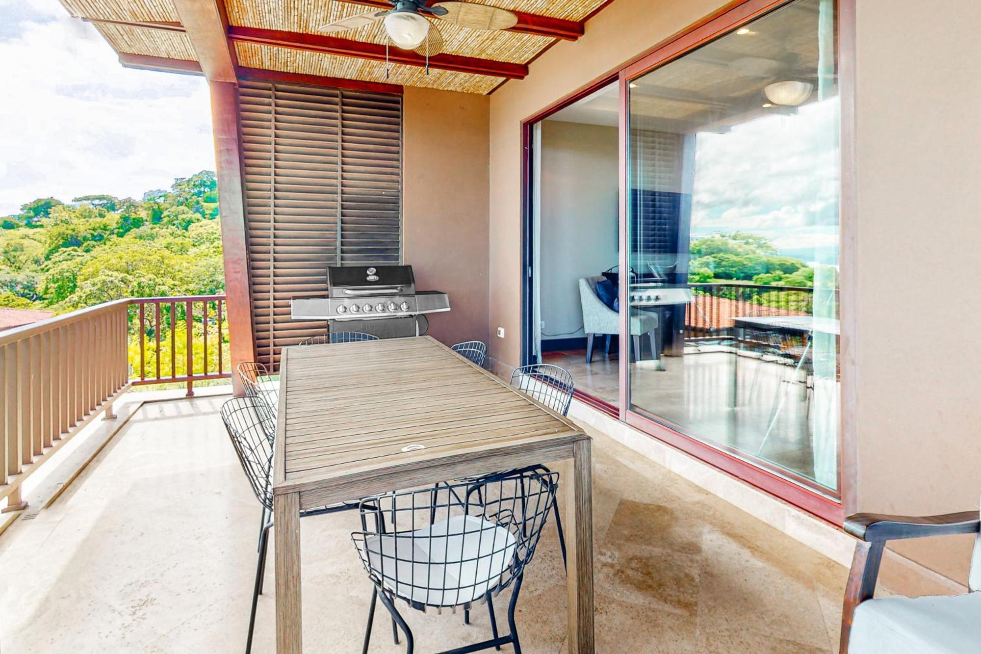 Condo @ Azul Paraiso Коко Номер фото